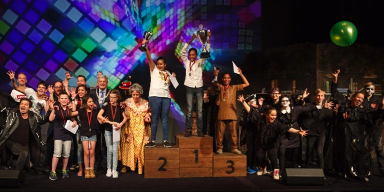 Griezelen tijdens de spannende finale van de Nationale LeesVertelwedstrijd 2018